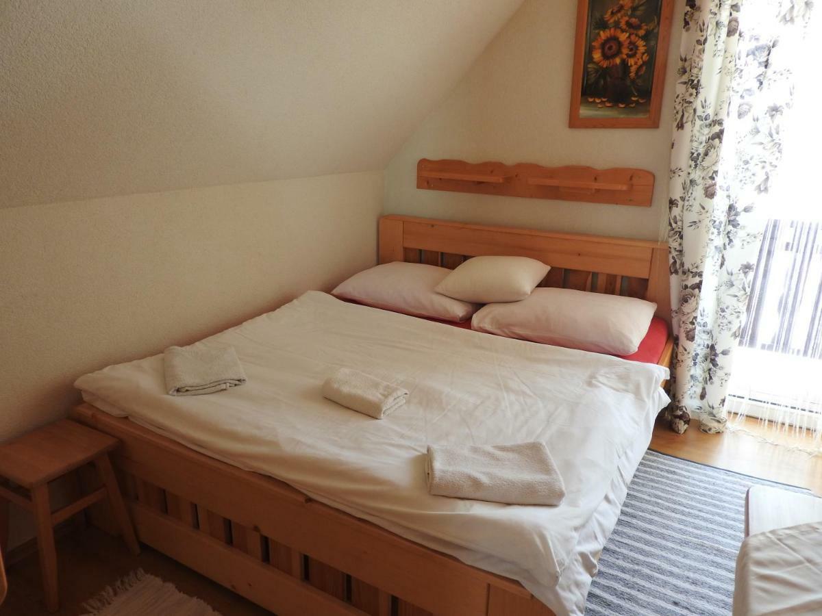 Privat U Slavky Hotell Ždiar Eksteriør bilde